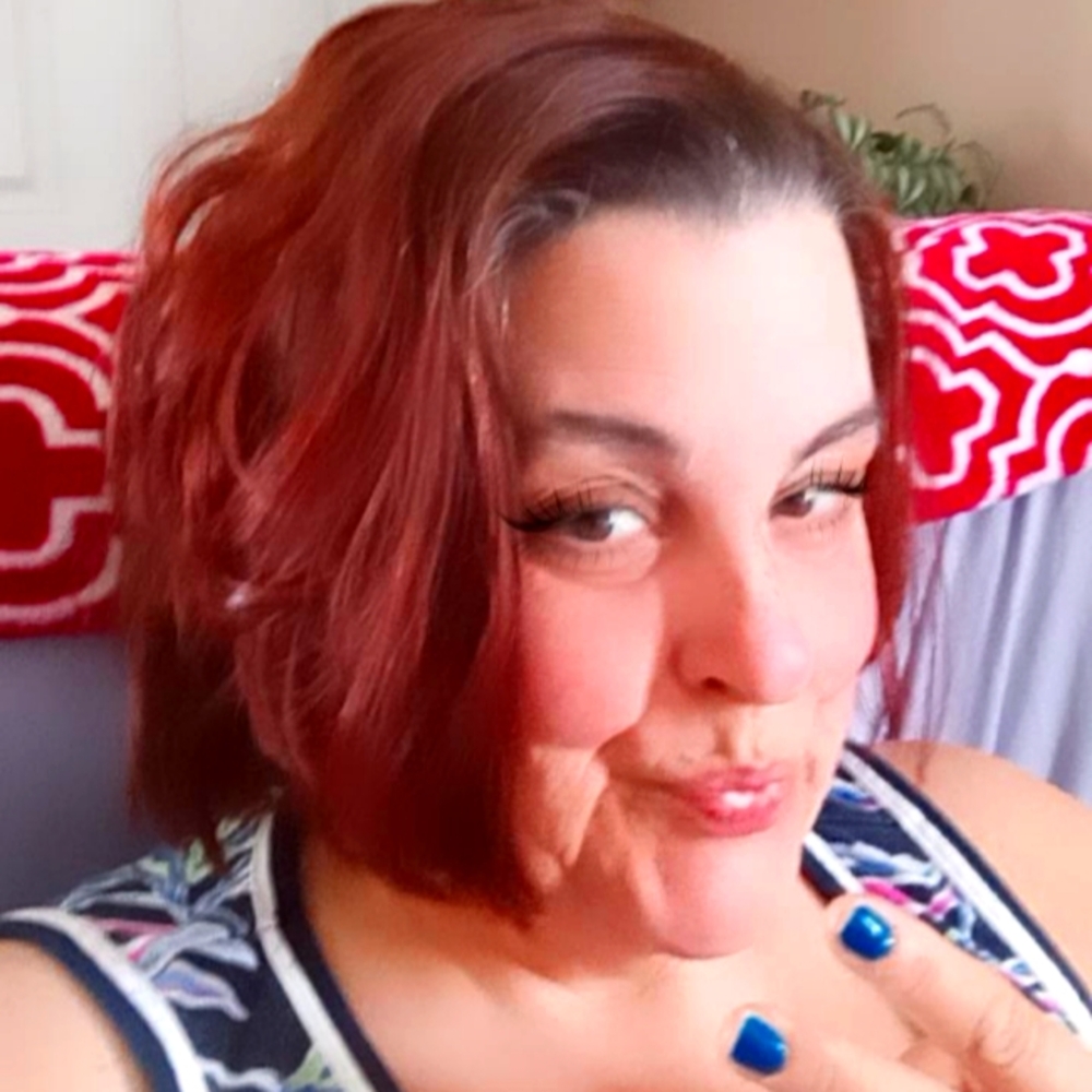 Meet your Posher, Debbie
